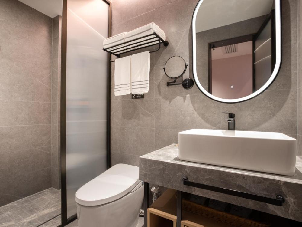 Yunju Hotel Beijing Yonghe Palace Guijie Siheyuan Экстерьер фото