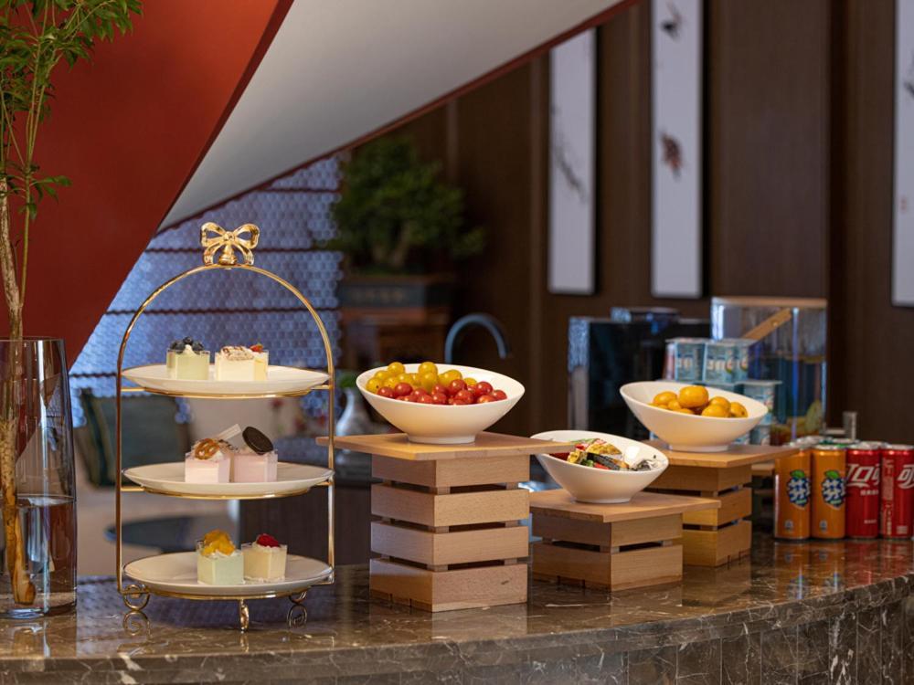 Yunju Hotel Beijing Yonghe Palace Guijie Siheyuan Экстерьер фото