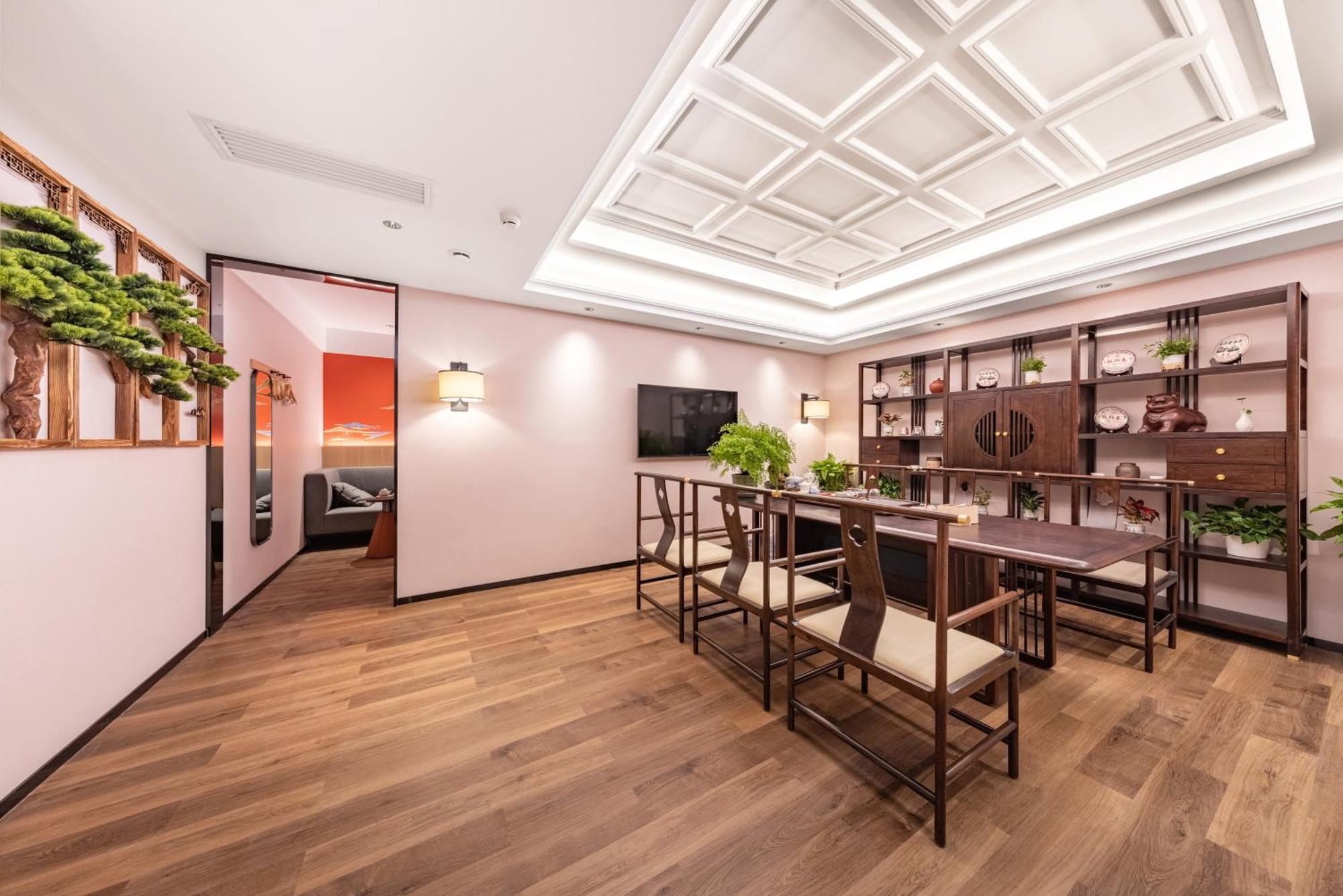 Yunju Hotel Beijing Yonghe Palace Guijie Siheyuan Экстерьер фото